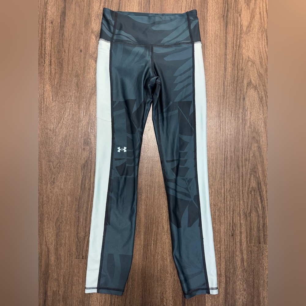 XS Under Armour leggings